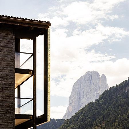 Alpin Garden Luxury Maison & Spa - Adults Only Ortisei Exterior foto