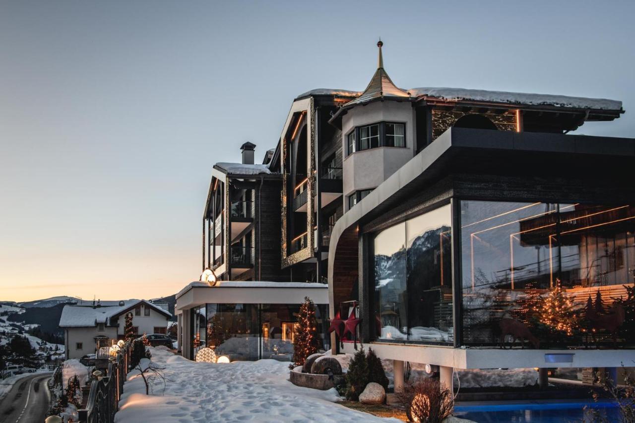 Alpin Garden Luxury Maison & Spa - Adults Only Ortisei Exterior foto